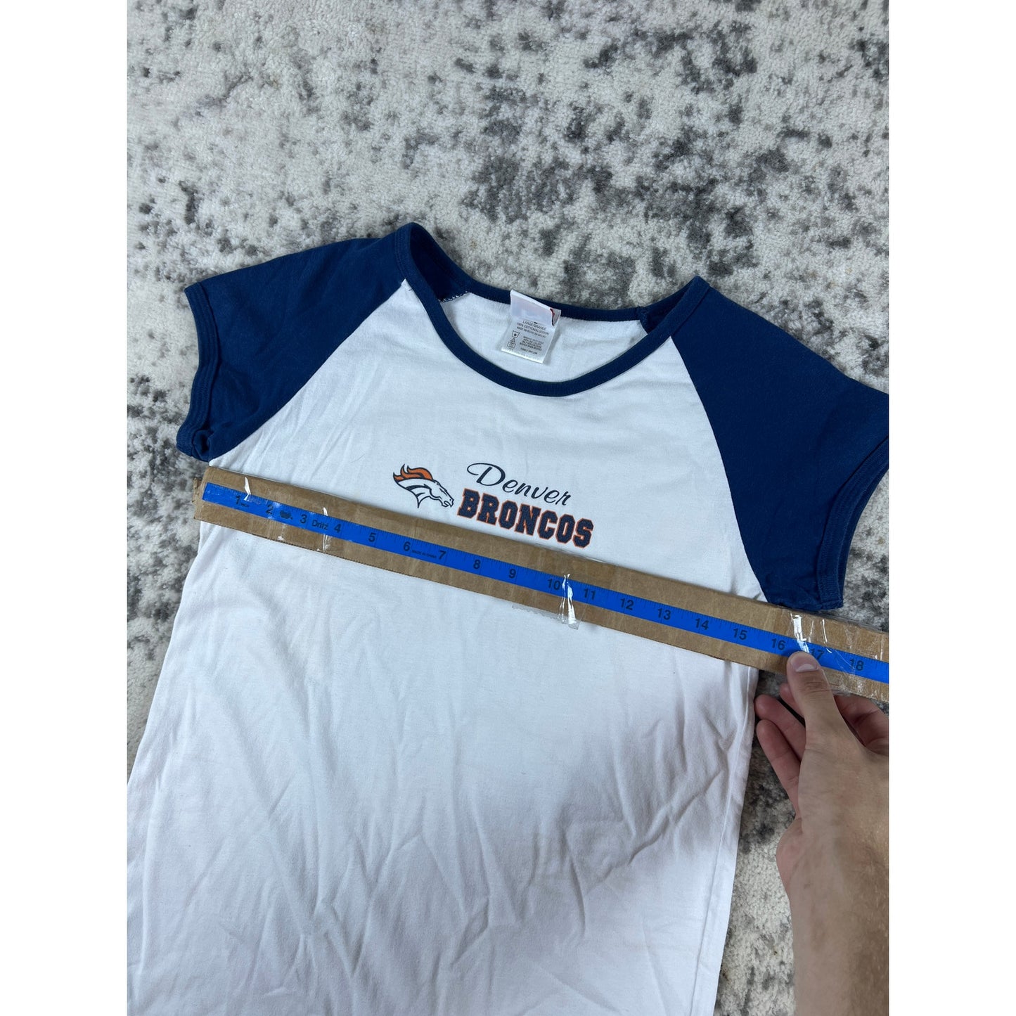 Vintage Denver Broncos T-Shirt Womens - L