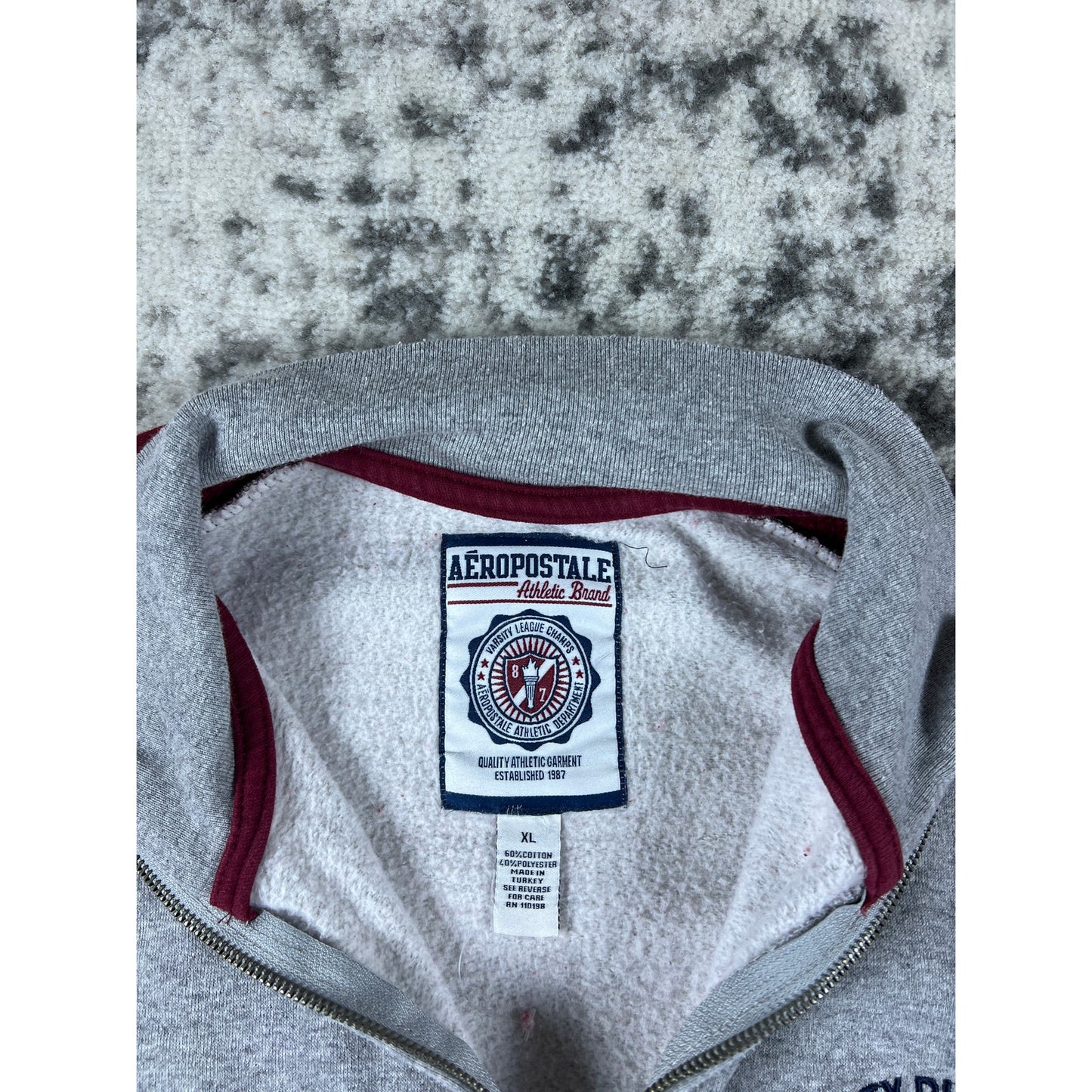 Vintage Grey Aeropostale Sweatshirt - XL