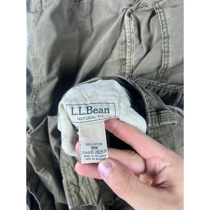 LL Bean Allagash Cargo Shorts - 38