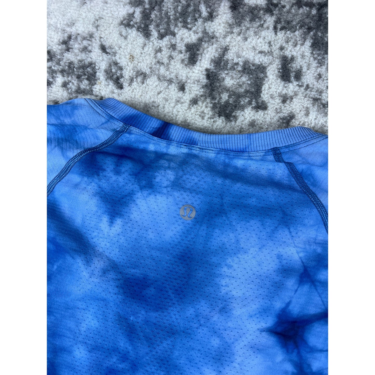 Lululemon Blue Swiftly Tech Marbel Top - 8