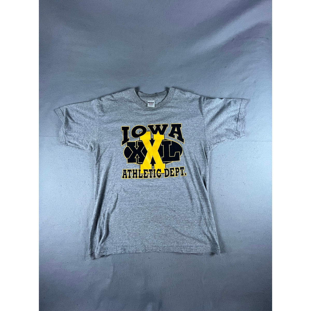 Vintage Murina Iowa Hawkeyes Athletic Dept T-Shirt - L